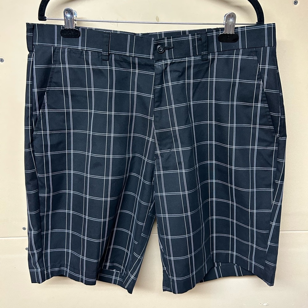 2/$20❤️- SHORTS | Men’s Ben Hogan golf shorts size M/L